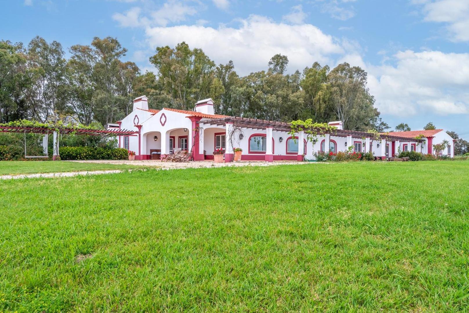 Stunning Mansion In Sao Cristovao Villa Montemor-o-Novo Exterior photo
