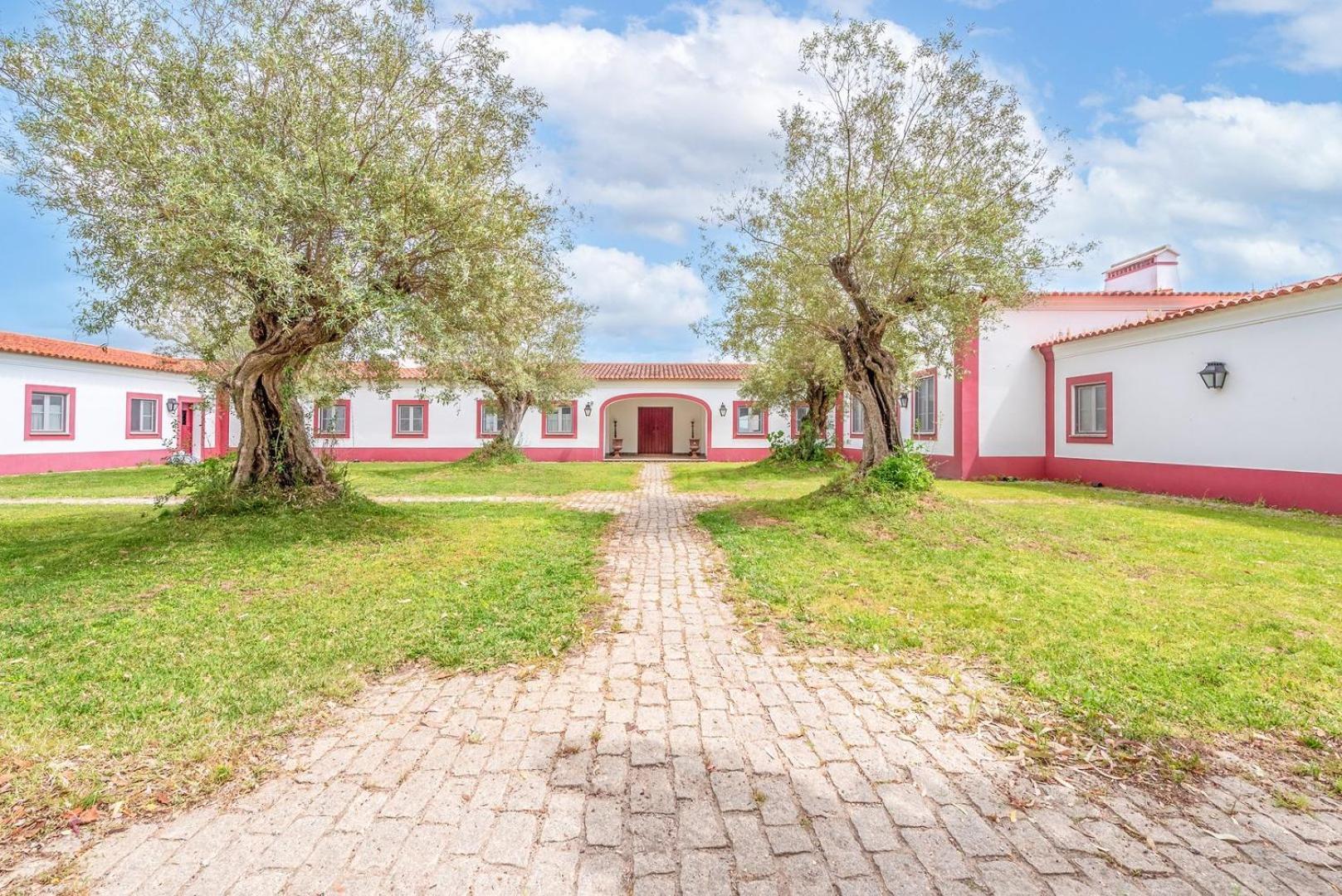 Stunning Mansion In Sao Cristovao Villa Montemor-o-Novo Exterior photo